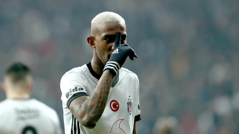 Mourinho, Talisca için 40 milyon avro'yu gözden çıkardı