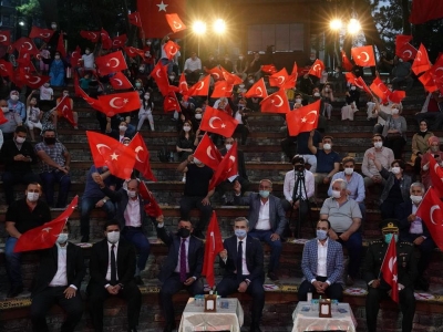 15 TEMMUZ  ŞEHİTLERİ DUALARLA ANILDI