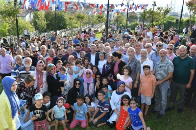 5 ÇAYI BULUŞMALARI ŞEHİT CENGİZ HASBAL PARKI'NDA YENİDEN BAŞLADI