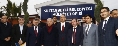 Binali Yıldırım Tapu Sevincine Ortak Oldu