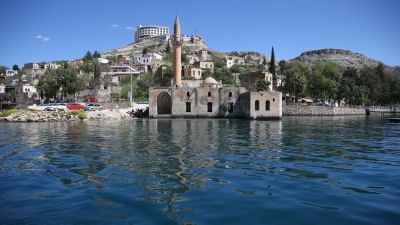 Sakin şehir Halfeti'de turizm hareketliliği