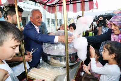 Tatile Gidemeyen Çocuklar Mahalle Şenliğinde Eğlenmeye Devam Ediyor